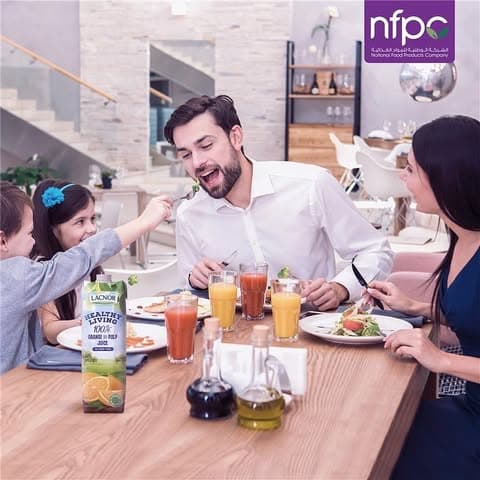 Lives with quality food and beverages. 